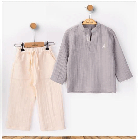 2552 toptan 3-6 yaş arası erkek çocuklar için iki parçalı gömlek ve pantolon takımı