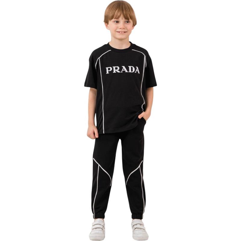 3322 toptan 5-8 yaş arası erkek çocuklar için PRADA baskılı tişört ve pantolonlu iki parçalı yazlık  takım elbise 