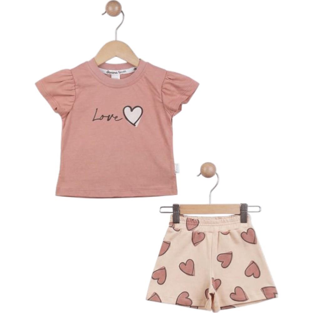 40947 Wholesale LOVE heart print t-shirt and heart pattern shorts summer two-piece sets for girls aged 6-24 months.
