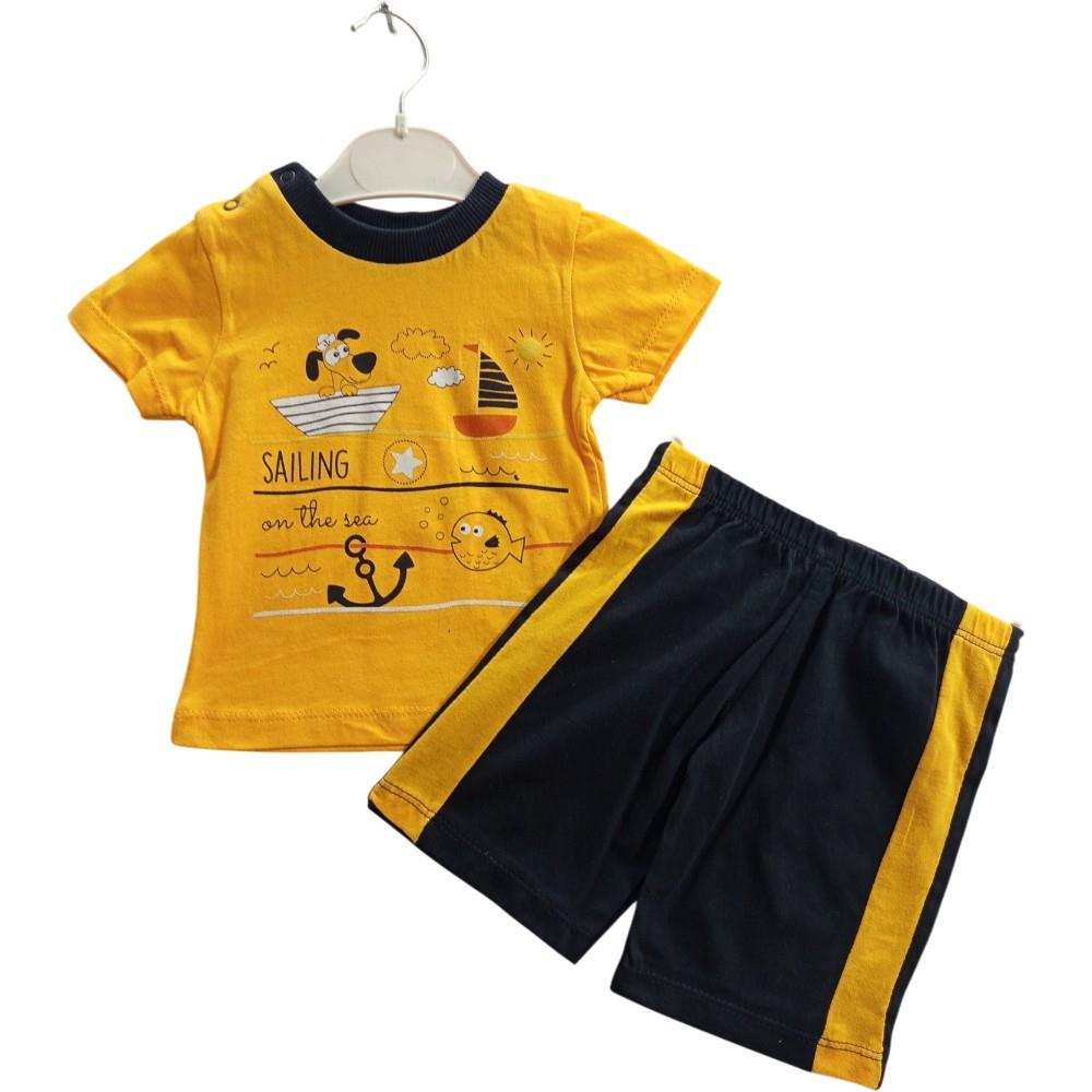 Wholesale cotton two-piece sets consisting of a t-shirt and shorts for 6-9-12-18 month old boys and girls.