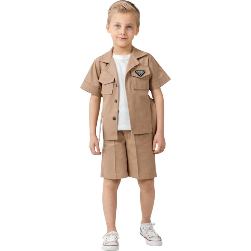 3003 Toptan 3-6 yaş arası erkek çocuklar için yazlık üç parçalı gömlek, tişört ve şortlu takımlar