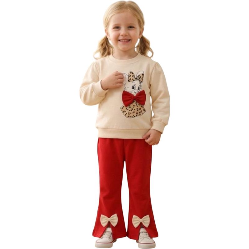 2150 wholesale two-piece sets for girls aged 2-3-4-5 years, including sweatshirt and pants.